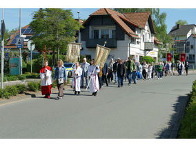 Bittprozession an Christi Himmelfahrt (Foto: Karl-Franz Thiede)